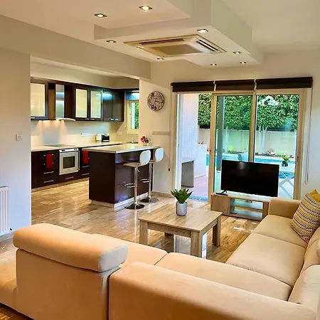 El Soleo Luxury * Limisso